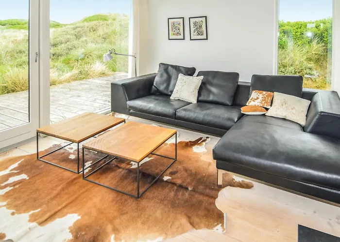 Stunning In With Kitchen *