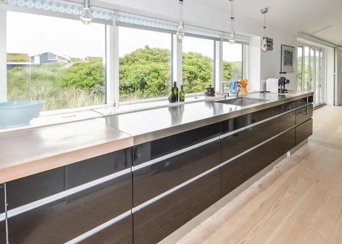 Stunning In With Kitchen Dom wakacyjny